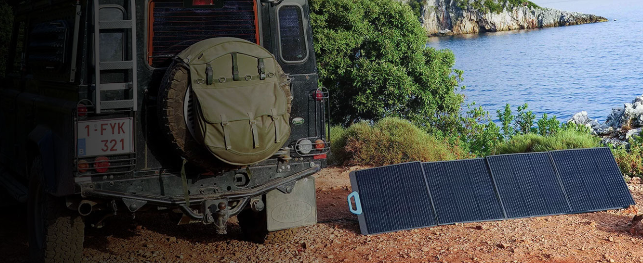 BLUETTI 100W Portable Solar Panel – Foldable Monocrystalline Solar Charger with MC4 Connectors